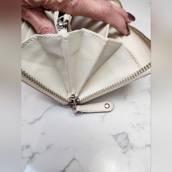 Coach White Wallet with Signature Perforated Design - Picture 10 of 13